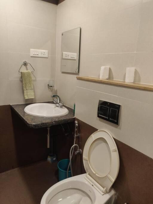 Chillx Comfort Stay 2Bhk Luxury Apt Арпора Экстерьер фото
